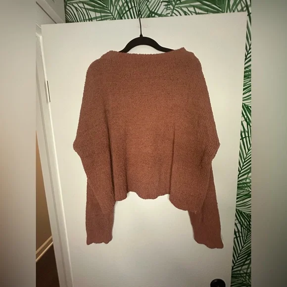 Double Zero Textured Pink Cozy Crew Neck Sweater (M) - Picture 2 of 4